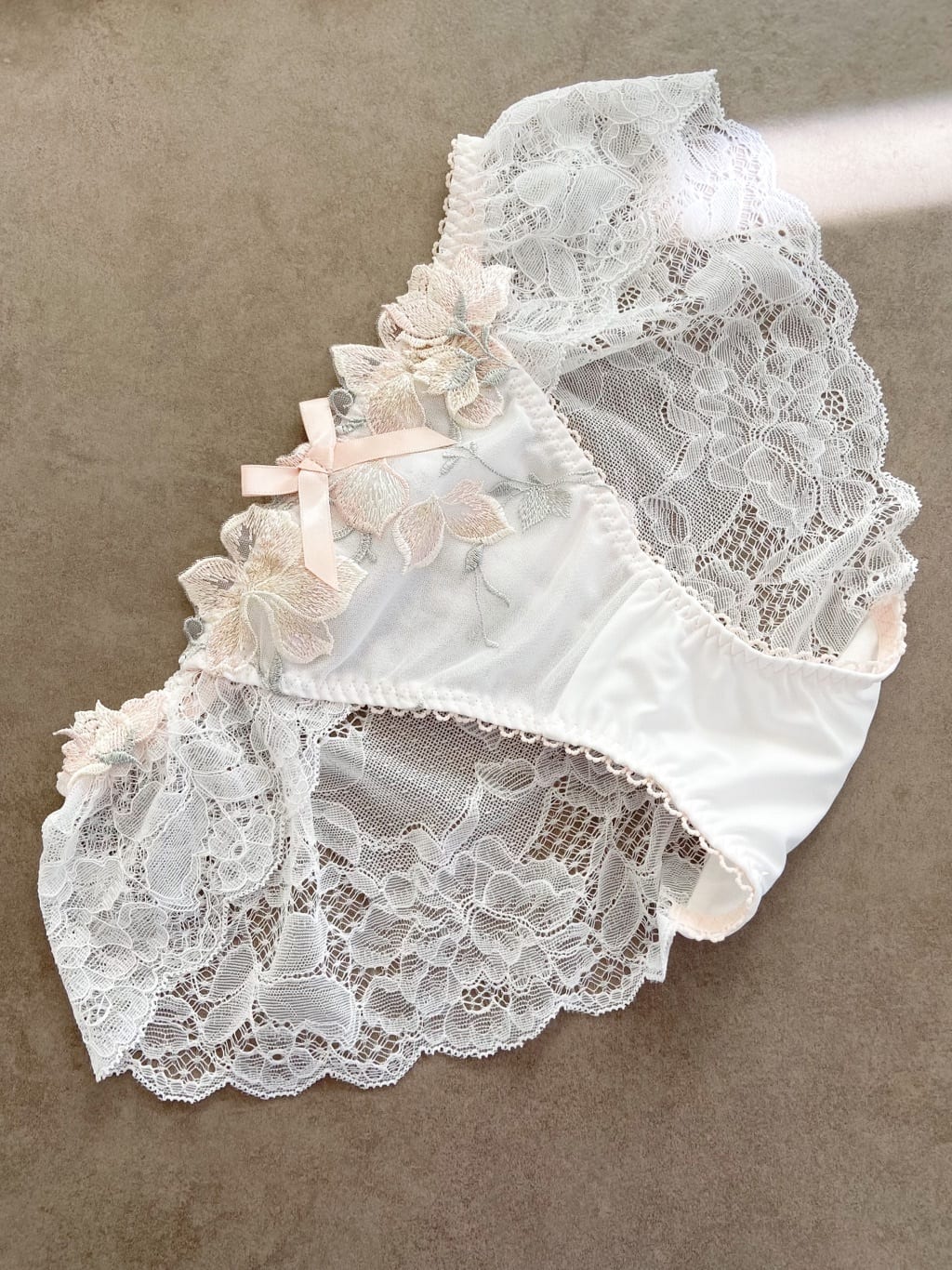Umeさんの「Risa Magli｜クレモンス ブラジャー」を使ったコーディネート