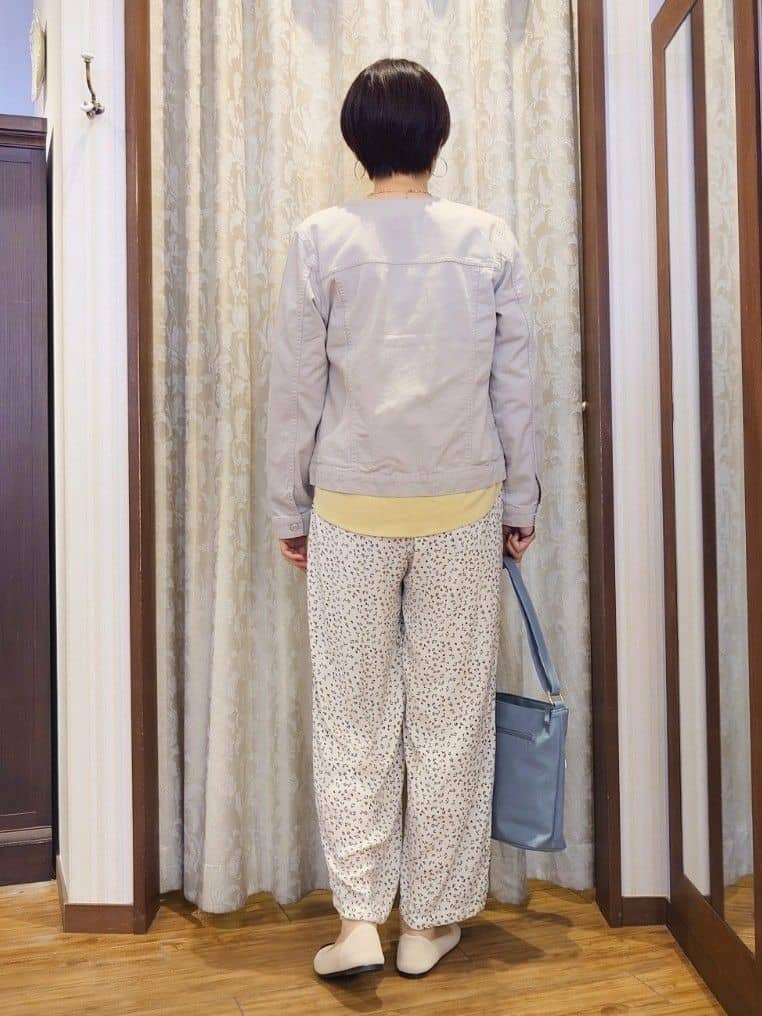 ERIKOさんの「SHOO･LA･RUE｜【プレゼントにも】毎日持ちたい ポケット切り換えショルダーバッグ」を使ったコーディネート