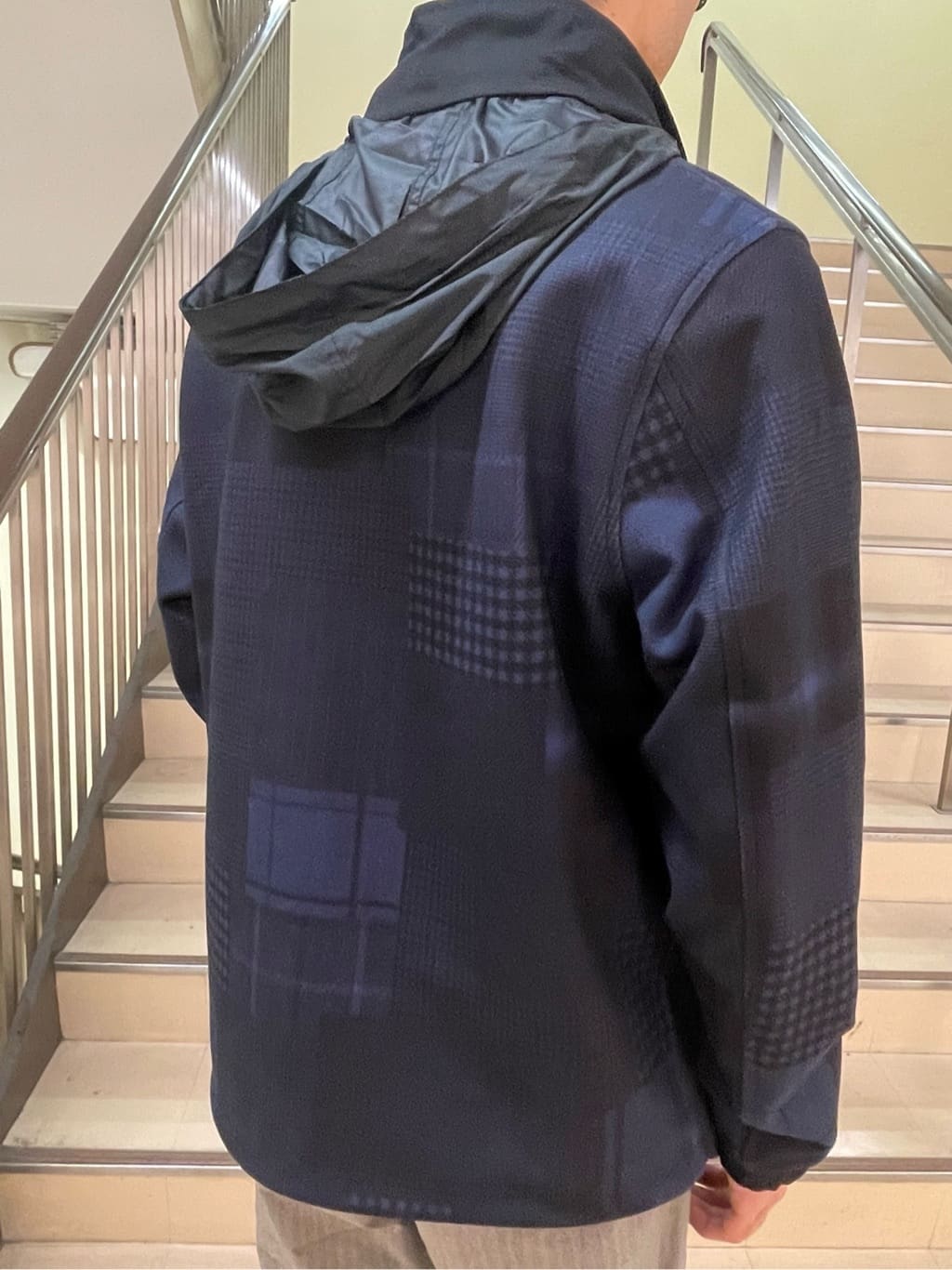 Okdさんの「TAKEO KIKUCHI｜【Made in JAPAN】播州織 ヘリンボン ストレート パンツ」を使ったコーディネート