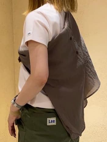 さち。さんの「grove｜＜Lee&times;grove（別注色あり）＞ PAINTER PANTS」を使ったコーディネート