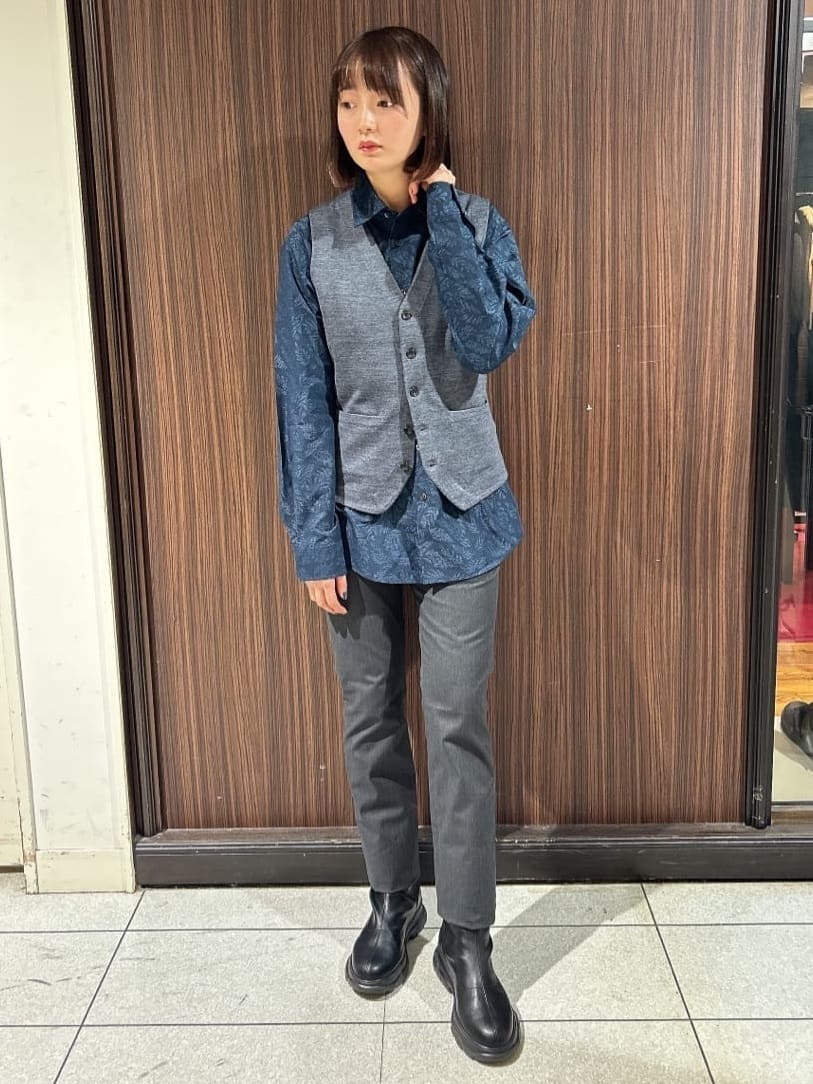 さやさんの「TAKEO KIKUCHI｜【全7サイズ&times;8色展開！】トップマルチヘリンボン パンツ」を使ったコーディネート