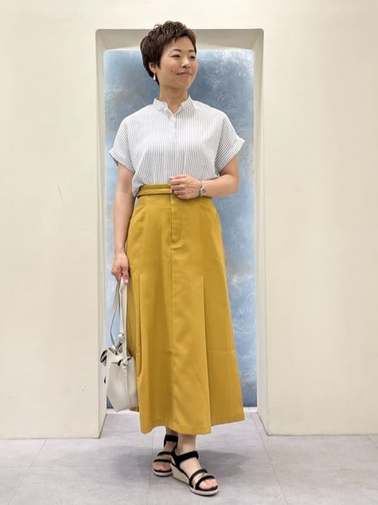 シュウコさんの「grove｜＜Lee&times;grove（別注色あり）＞ PAINTER PANTS」を使ったコーディネート