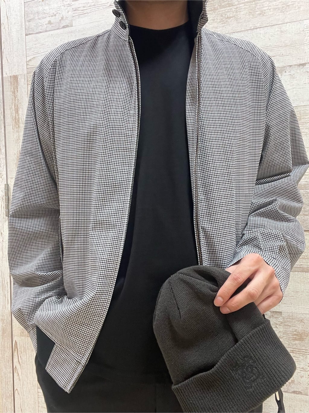 Suehiroさんの「TAKEO KIKUCHI｜」を使ったコーディネート