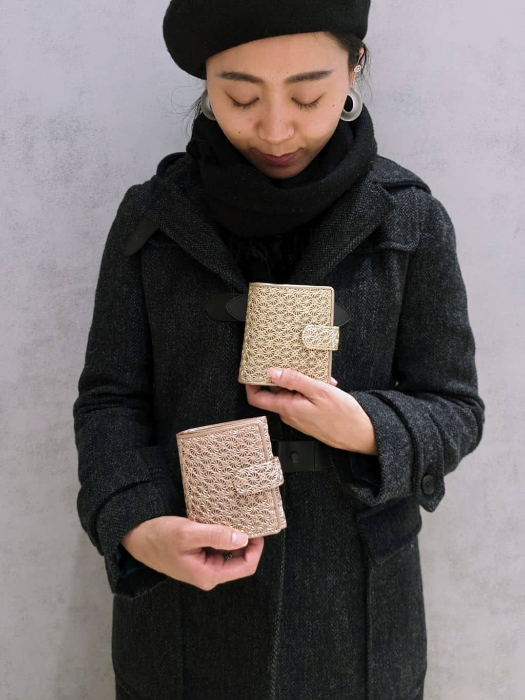 MTさんの「HIROKO HAYASHI｜GIRASOLE（ジラソーレ）薄型二つ折り財布」を使ったコーディネート