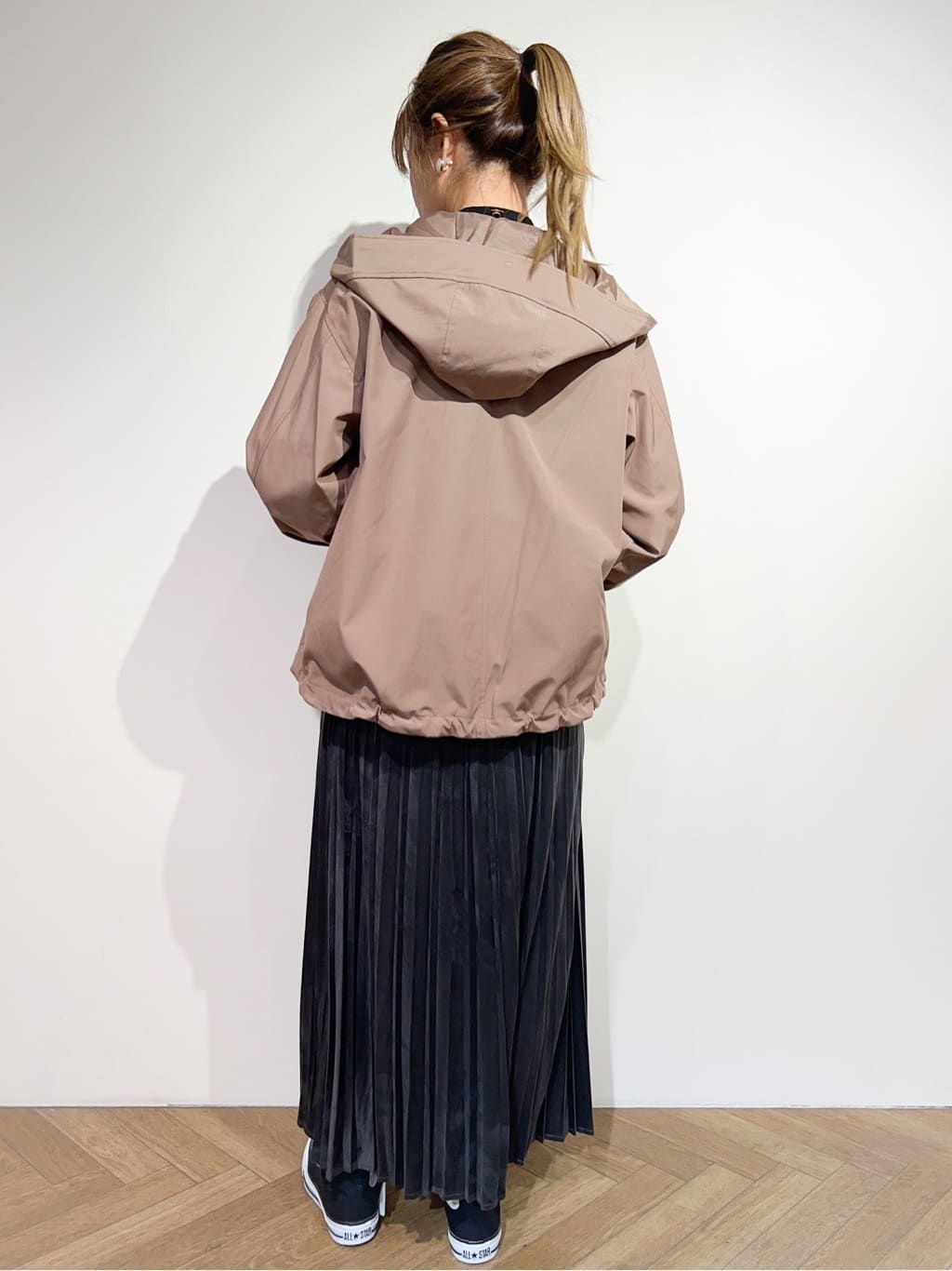 meeさんの「OPAQUE.CLIP｜CONVERSE キャンバス オールスター HI」を使ったコーディネート
