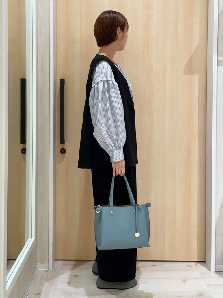 ｓａｔｏｍｉさんの「SHOO･LA･RUE｜」を使ったコーディネート