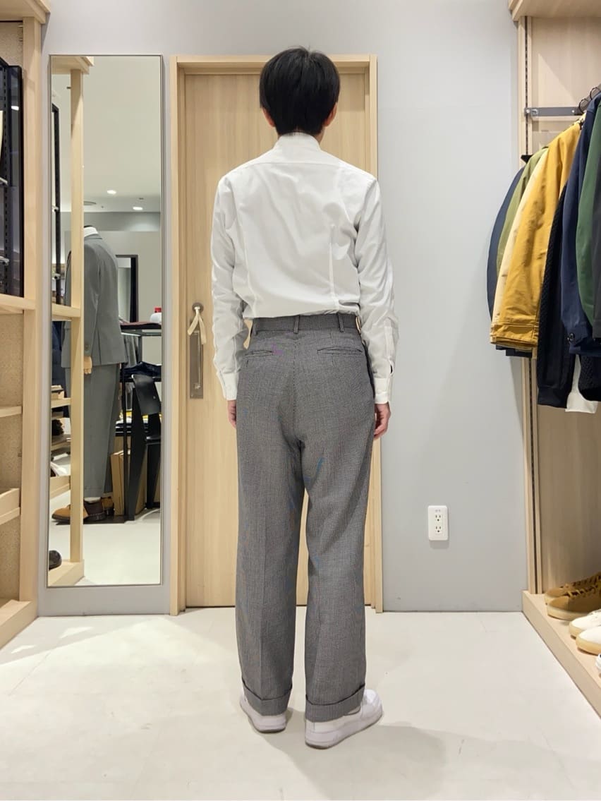 わいずみさんの「TAKEO KIKUCHI｜【Made in JAPAN】ブロード レギュラーカラー ドレスシャツ」を使ったコーディネート