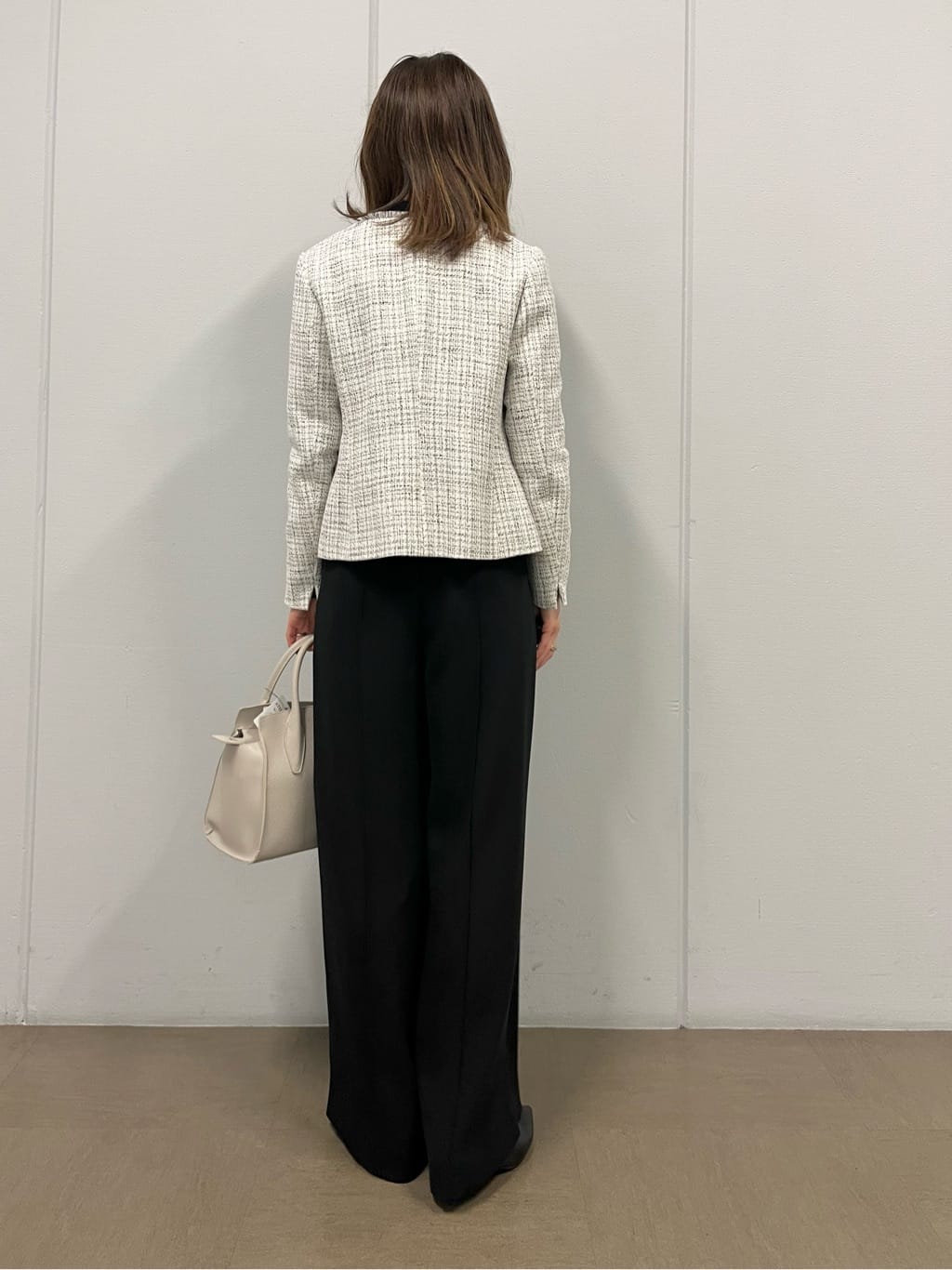shokoさんの「INDIVI｜◆【合皮／マルチWAY／サブバッグ付】ミニショルダーバッグ」を使ったコーディネート