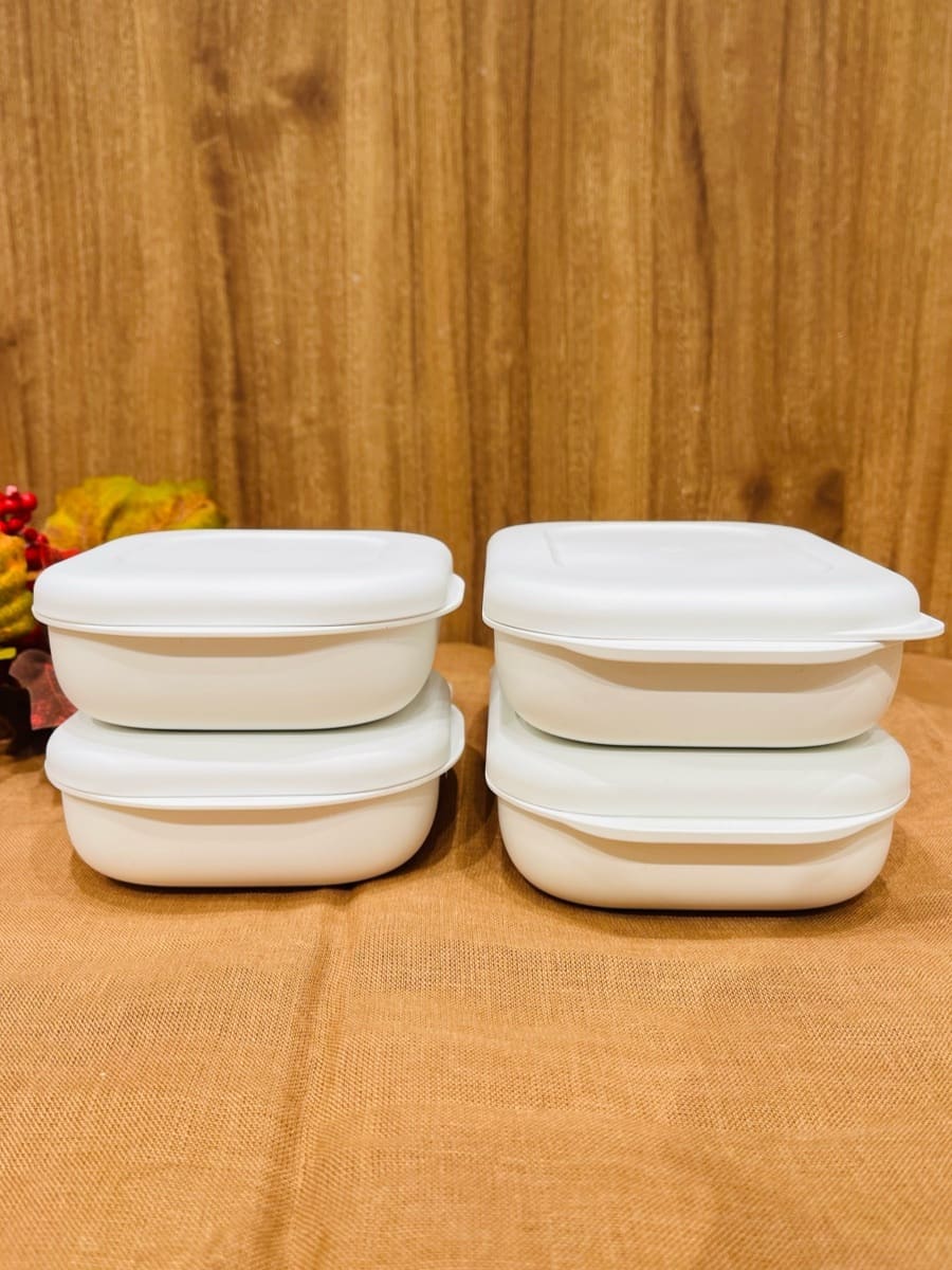 トミーさんの「212 KITCHEN STORE｜極 冷凍ごはん容器 大２個入 ＷＨ ＜marna マーナ＞」を使ったコーディネート