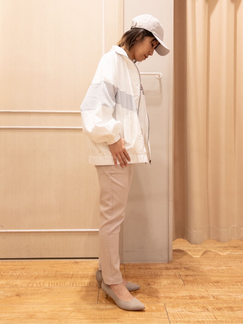 Kawa-sanさんの「SHOO･LA･RUE｜【SS-3L/無理せずスリム】 ぐんぐん伸びる イージーテーパードパンツ」を使ったコーディネート