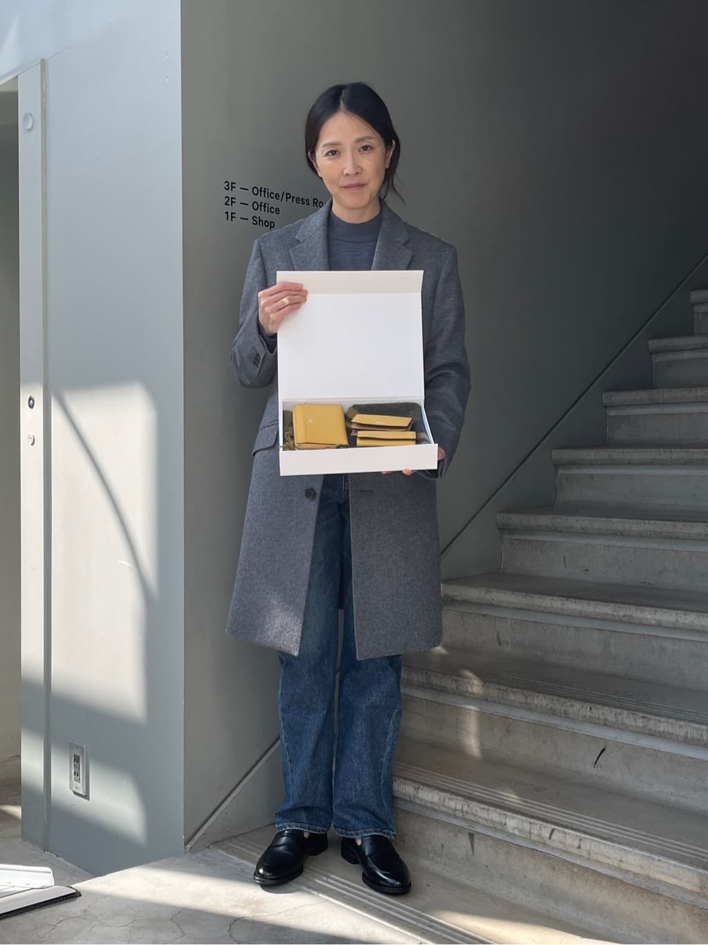 神野（jinno）さんの「TAKEO KIKUCHI｜コインローファー」を使ったコーディネート