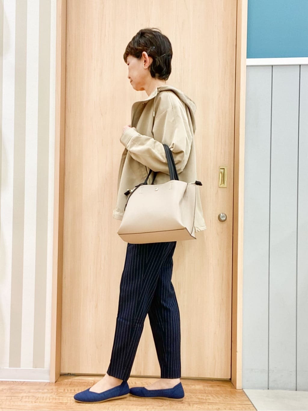 みぃさんの「SHOO･LA･RUE｜【洗える/SS-3L】すっきりキレイにかっこよく 大人のテーパードパンツ」を使ったコーディネート