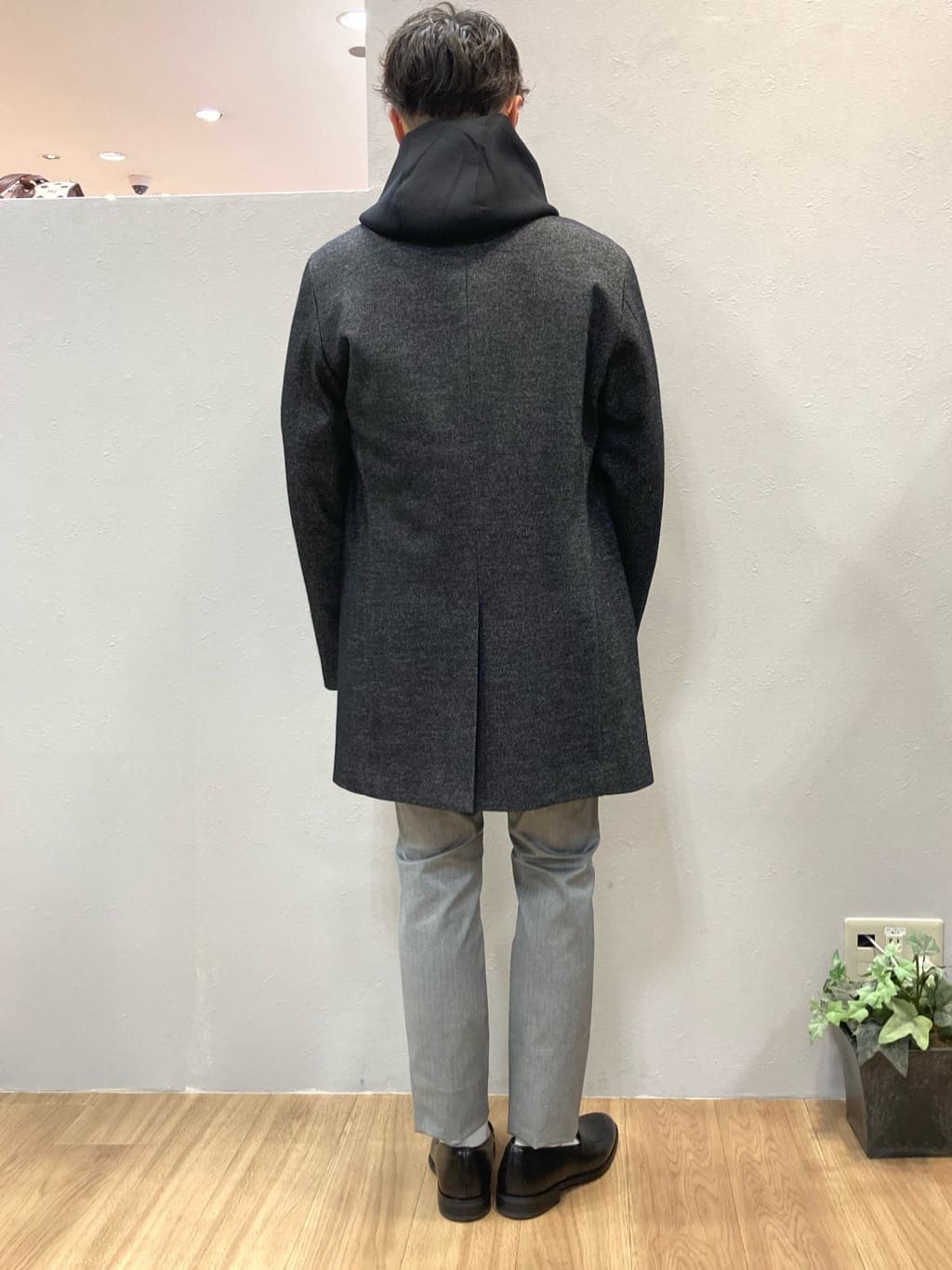 シュンさんの「TAKEO KIKUCHI｜【Sサイズ～】エアダン プルオーバー パーカ」を使ったコーディネート