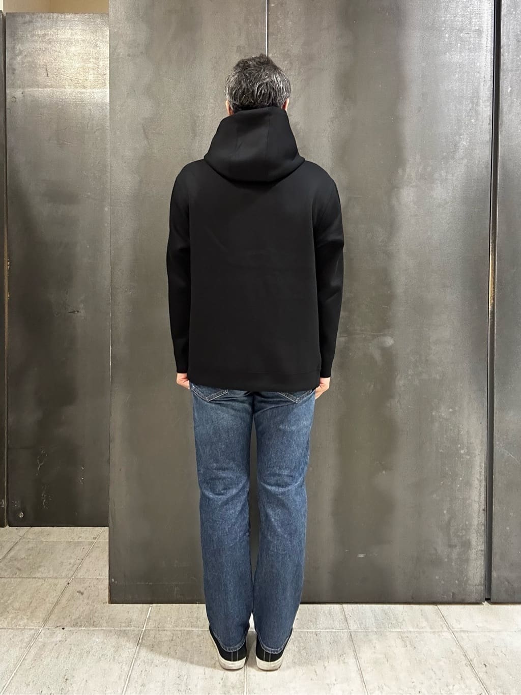 coheyさんの「TAKEO KIKUCHI｜【Sサイズ～】エアダン プルオーバー パーカ」を使ったコーディネート