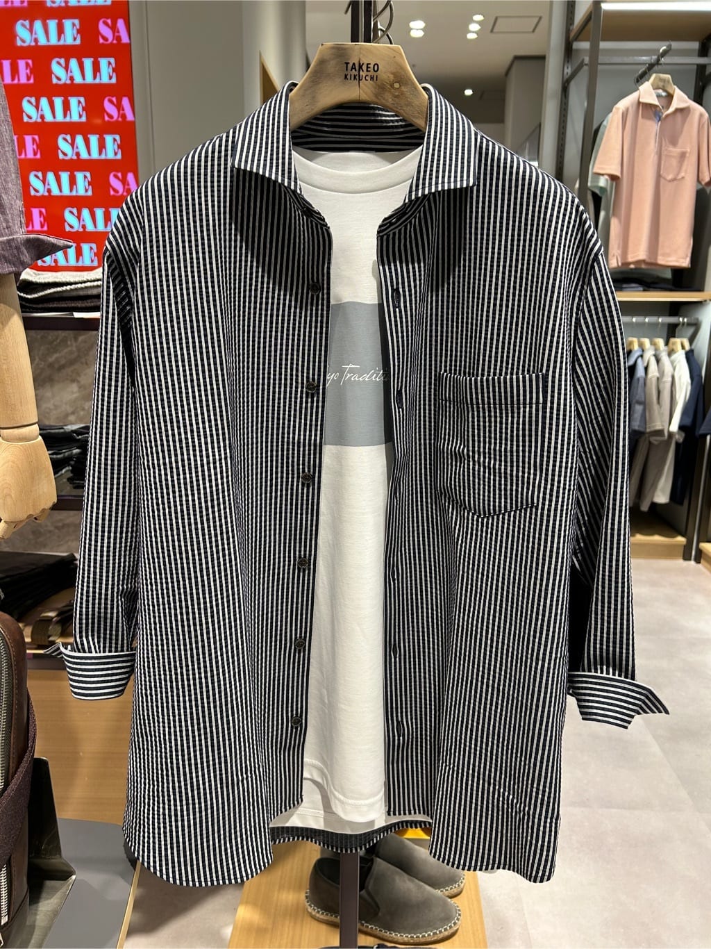 SHOSEIさんの「TAKEO KIKUCHI｜【全7サイズ&times;8色展開！】トップマルチヘリンボン パンツ」を使ったコーディネート