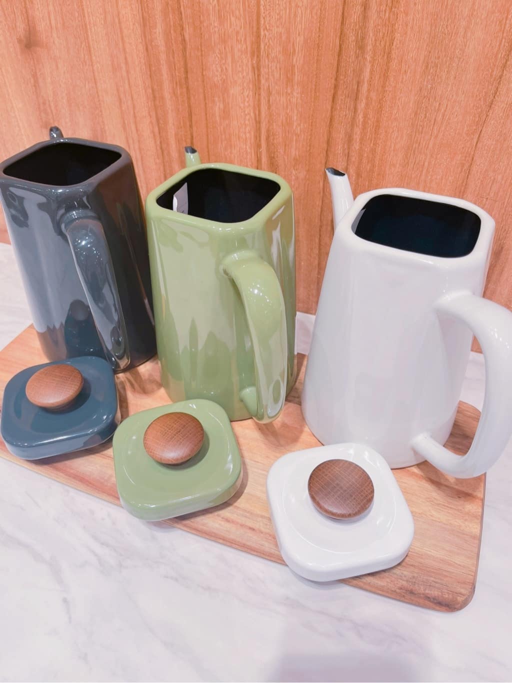 アリオ川口さんの「212 KITCHEN STORE｜アカシア カッティングボード　レクタングル」を使ったコーディネート