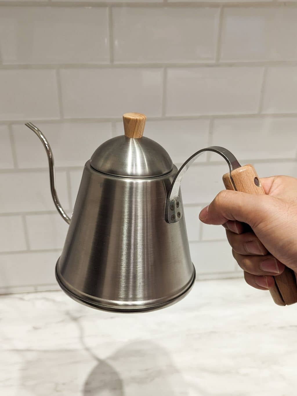 シモさんの「212 KITCHEN STORE｜珈琲考具　ドリップポット ITTEKI 木ハンドル ＜KOGU＞」を使ったコーディネート