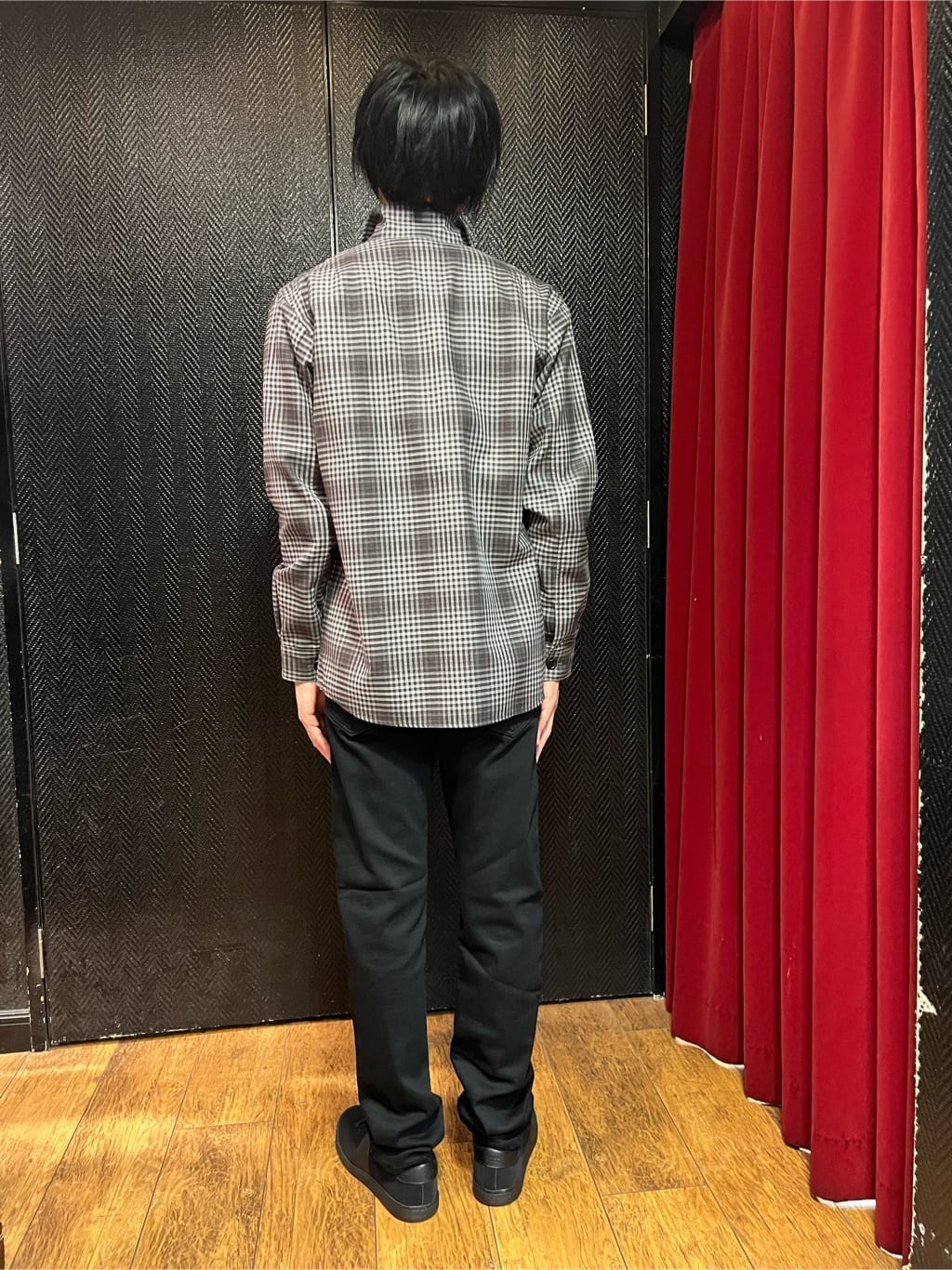  matsuさんの「TAKEO KIKUCHI｜【Sサイズ～】ストレッチ デニム パンツ」を使ったコーディネート