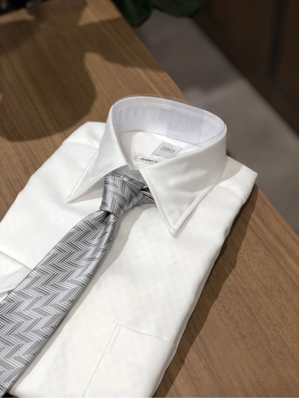 KAさんの「TAKEO KIKUCHI｜【Made in JAPAN】矢絣（やがすり）シルクネクタイ」を使ったコーディネート