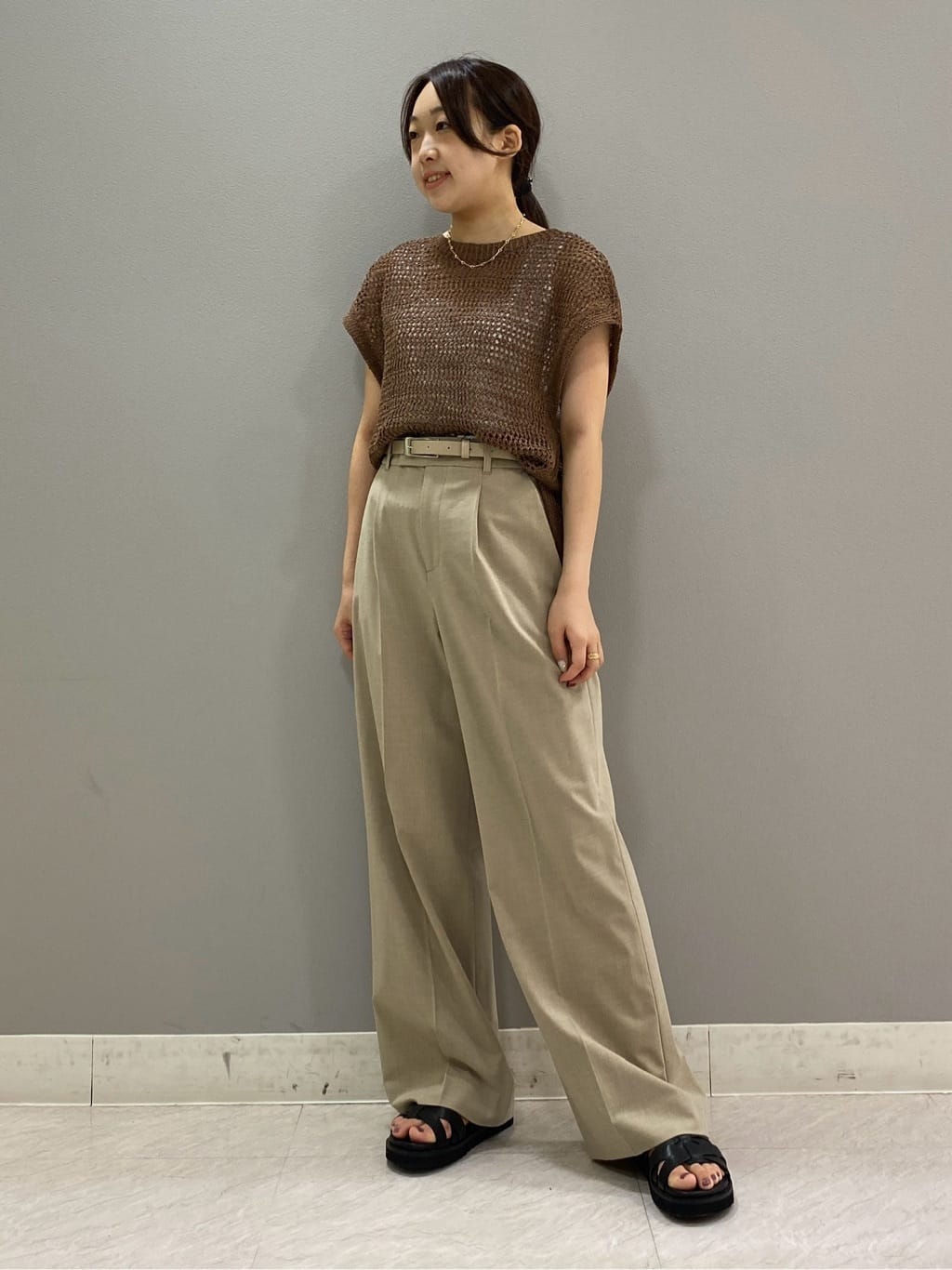 momoさんの「INDIVI｜【日本製】ビスチェインナータンクトップ」を使ったコーディネート