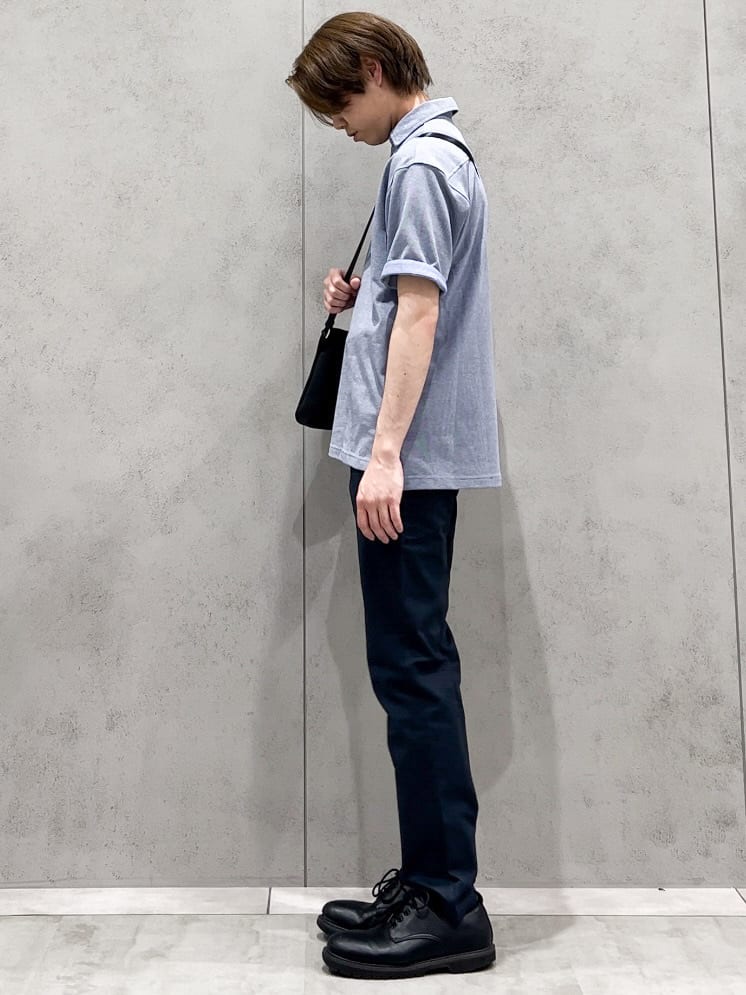 SHI-MAさんの「THE SHOP TK｜サフィアーノミニサコッシュ」を使ったコーディネート