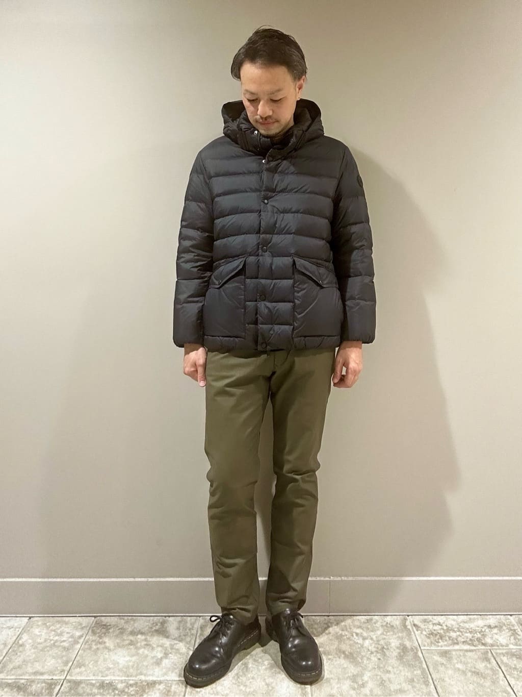 coheyさんの「TAKEO KIKUCHI｜【全7サイズ&times;8色展開！】トップマルチヘリンボン パンツ」を使ったコーディネート