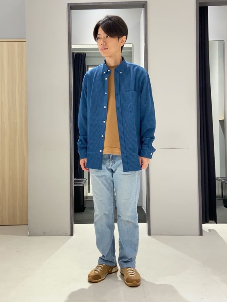 わいずみさんの「TAKEO KIKUCHI｜【撥水】ライトウェイト ボディバッグ」を使ったコーディネート