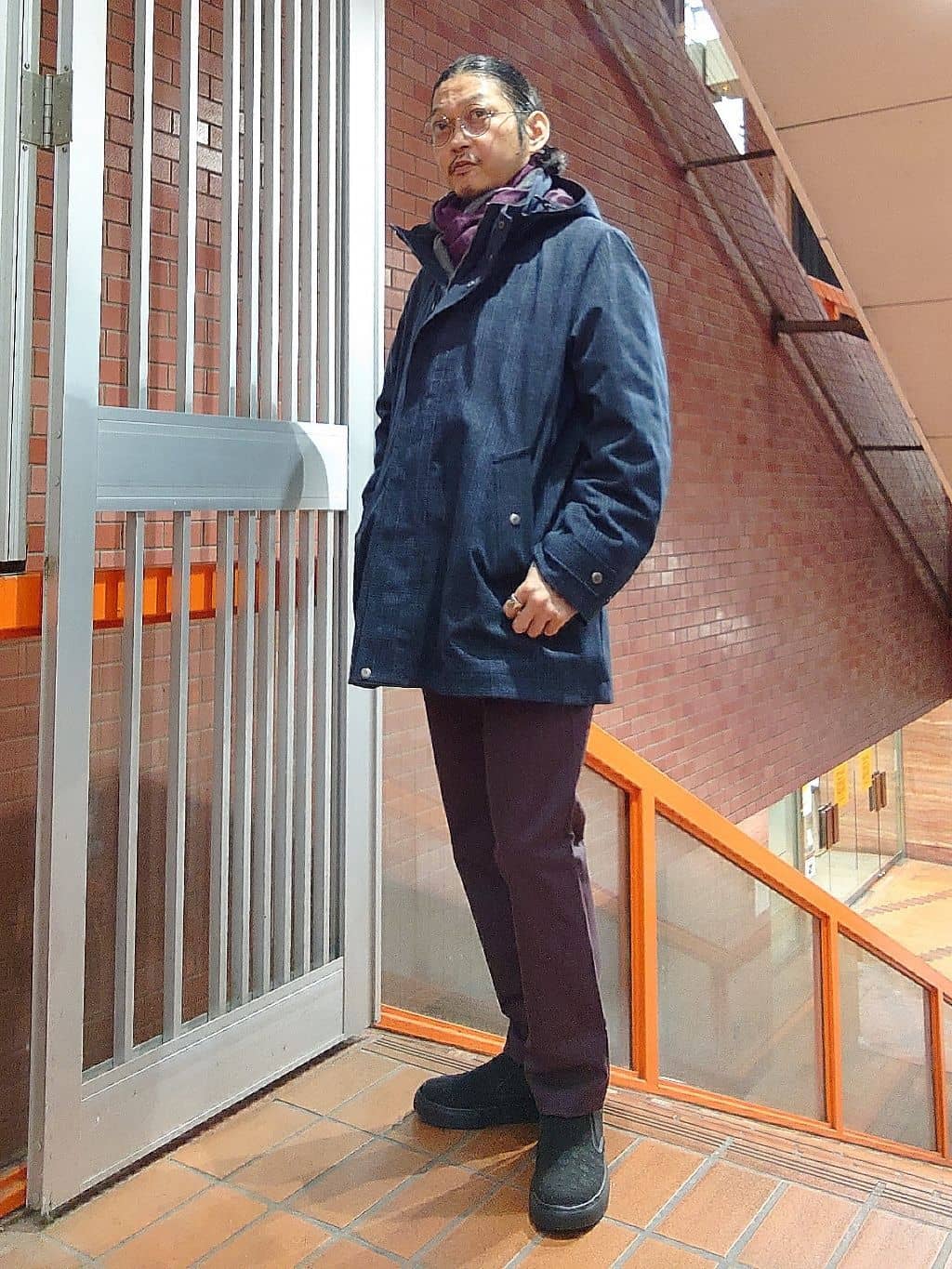 かしげるさんの「TAKEO KIKUCHI｜【全7サイズ&times;8色展開！】トップマルチヘリンボン パンツ」を使ったコーディネート