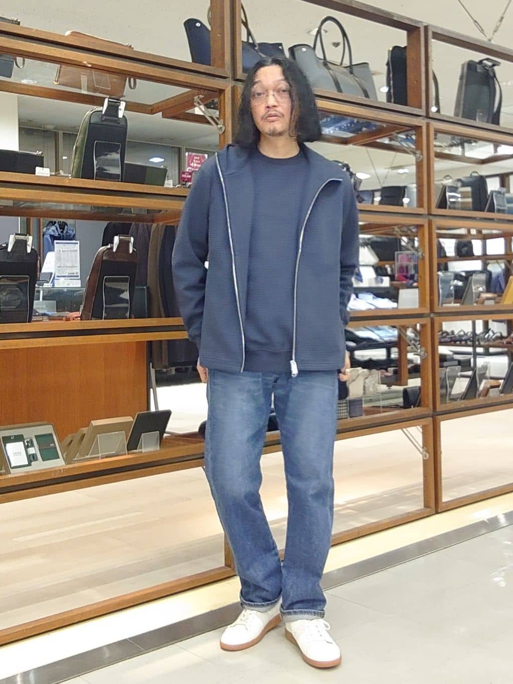 かしげるさんの「TAKEO KIKUCHI｜」を使ったコーディネート