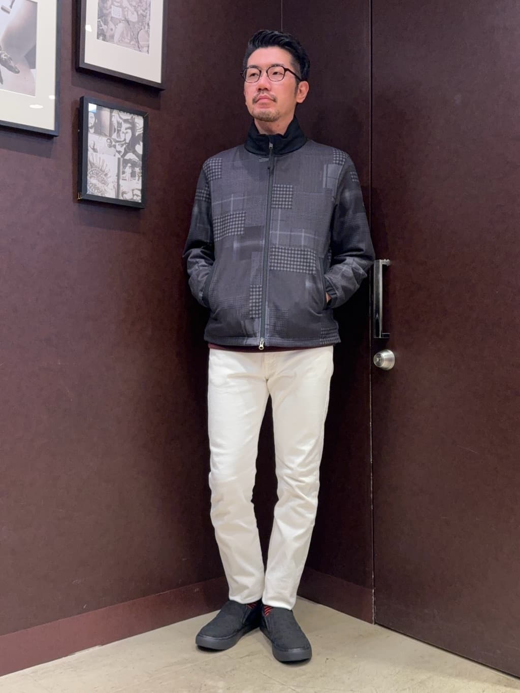 shuheiさんの「TAKEO KIKUCHI｜【Sサイズ～】ストレッチ デニム パンツ」を使ったコーディネート