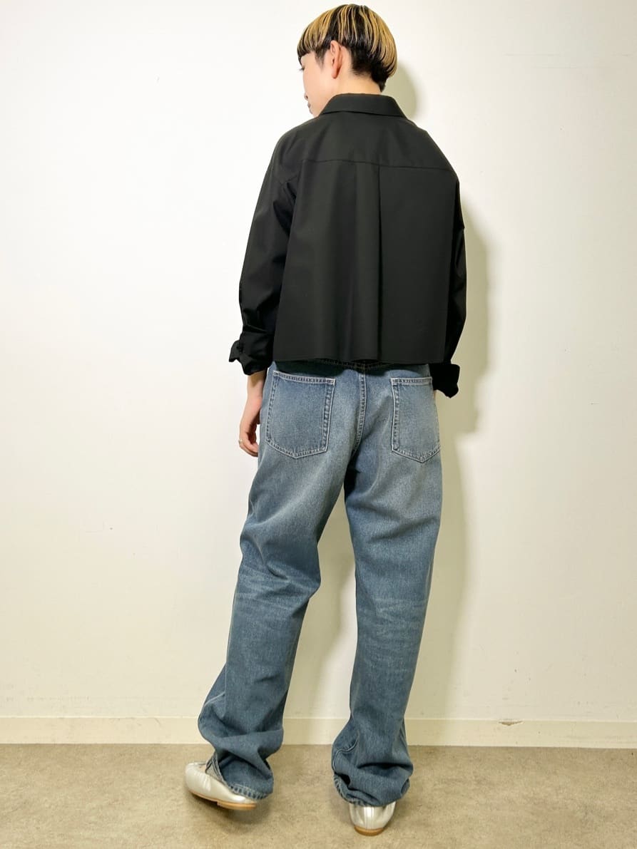 OCHIAIさんの「DRESSTERIOR｜【ウォッシャブル】テーパードコンフォートデニム」を使ったコーディネート