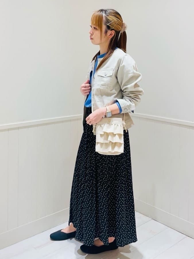 reina.tさんの「SHOO･LA･RUE｜」を使ったコーディネート