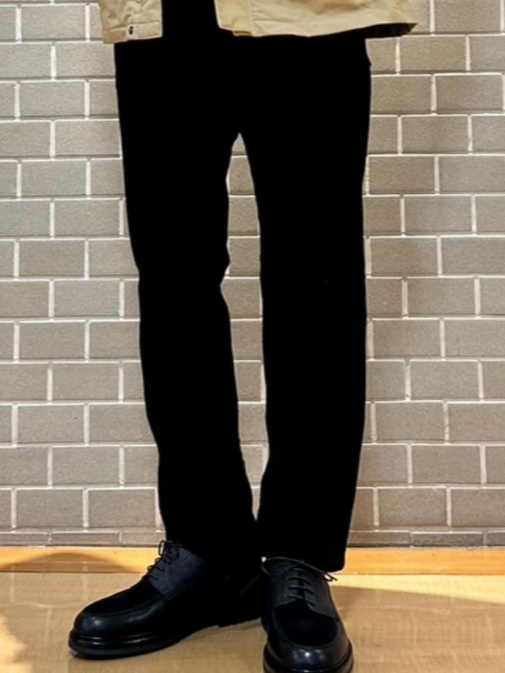 カニぞうさんの「TAKEO KIKUCHI｜【Sサイズ～】ストレッチ デニム パンツ」を使ったコーディネート