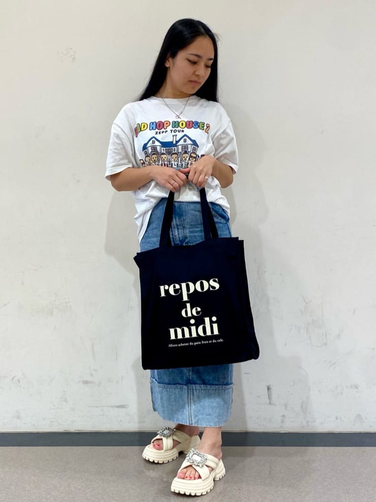 のはらっちょさんの「ESPERANZA｜ロゴ帆布トート」を使ったコーディネート