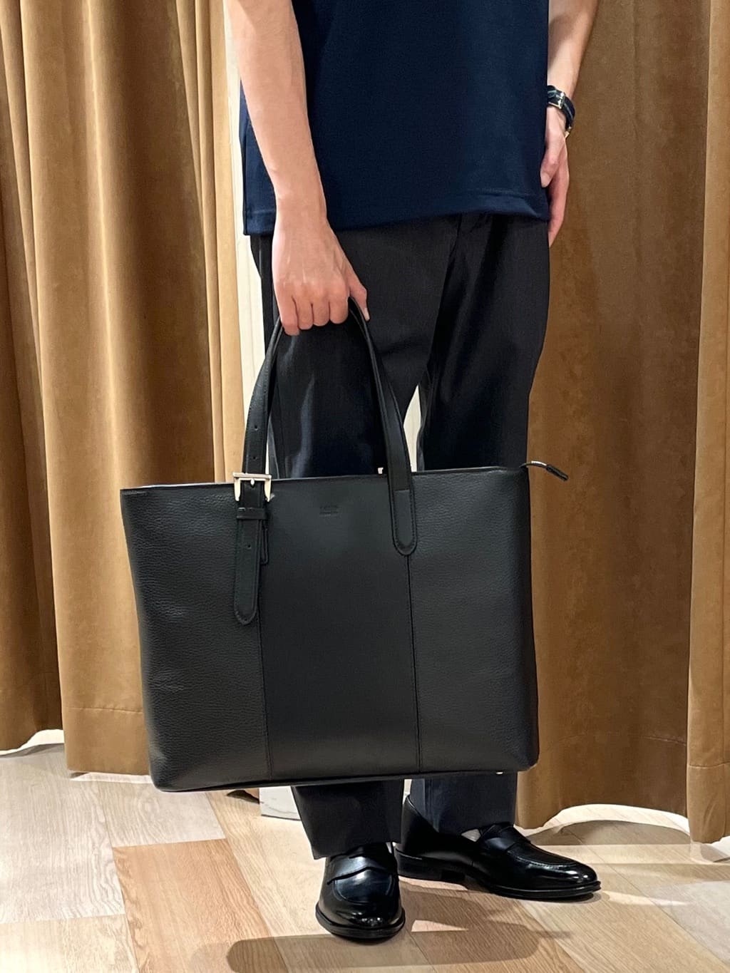 URAさんの「TAKEO KIKUCHI｜【全7サイズ&times;8色展開！】トップマルチヘリンボン パンツ」を使ったコーディネート