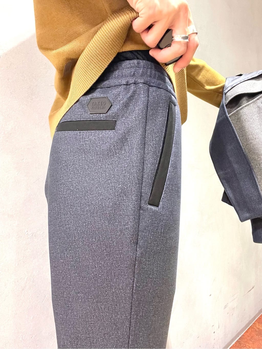 Seiyaさんの「TAKEO KIKUCHI｜【DOWN FABRIC】ダウンファブリック スタンドカラーブルゾン」を使ったコーディネート
