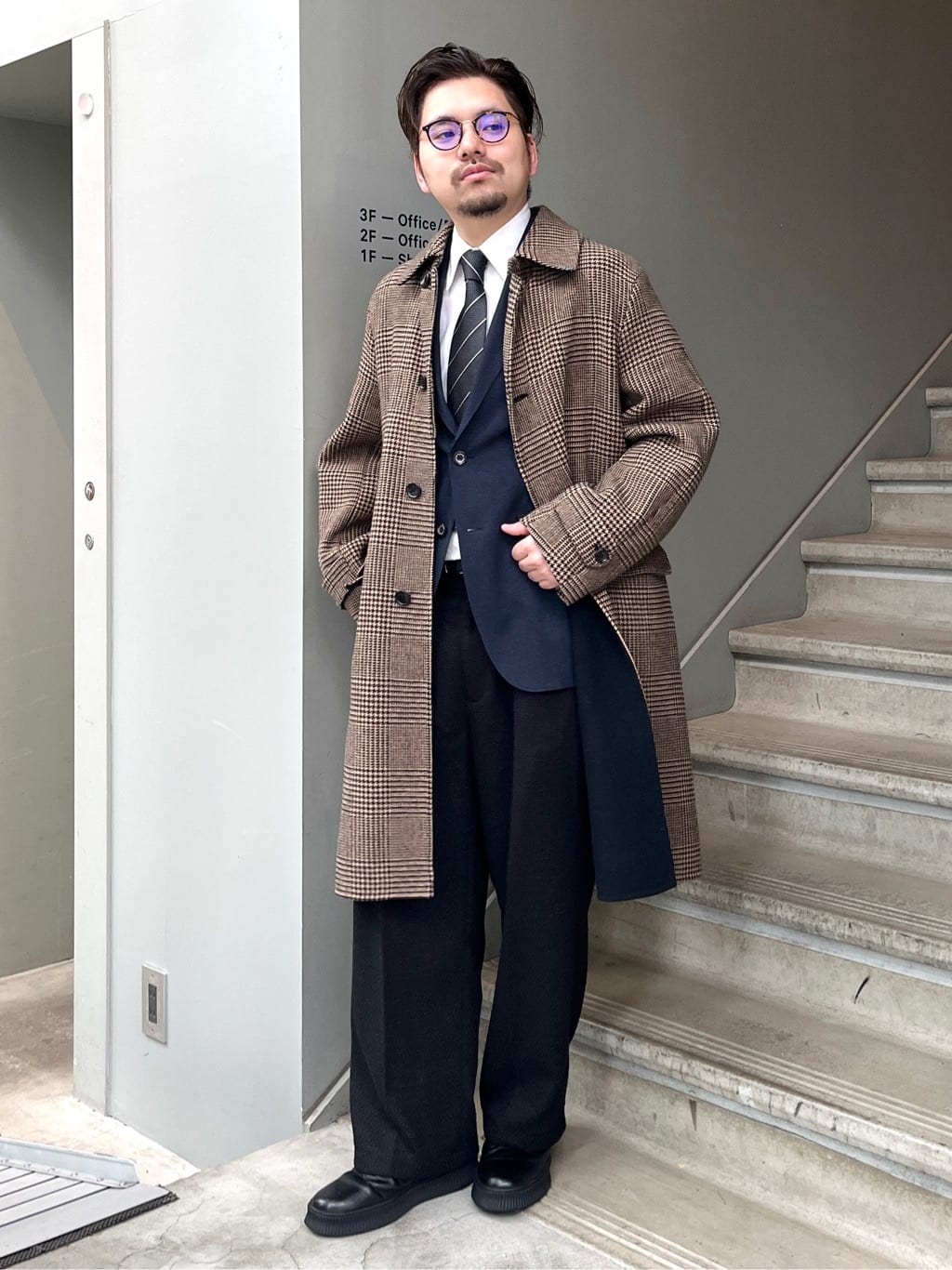 ヨーダさんの「TAKEO KIKUCHI｜【Made in JAPAN】ブロード レギュラーカラー ドレスシャツ」を使ったコーディネート