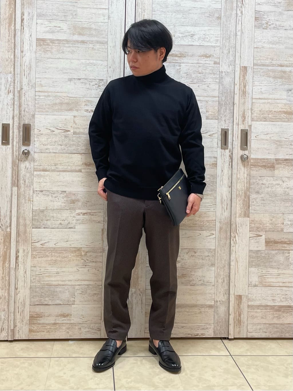 Suehiroさんの「TAKEO KIKUCHI｜コインローファー」を使ったコーディネート