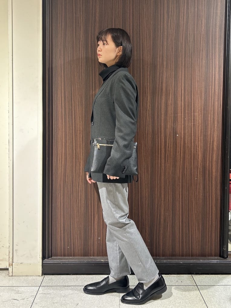 さやさんの「TAKEO KIKUCHI｜【全7サイズ&times;8色展開！】トップマルチヘリンボン パンツ」を使ったコーディネート