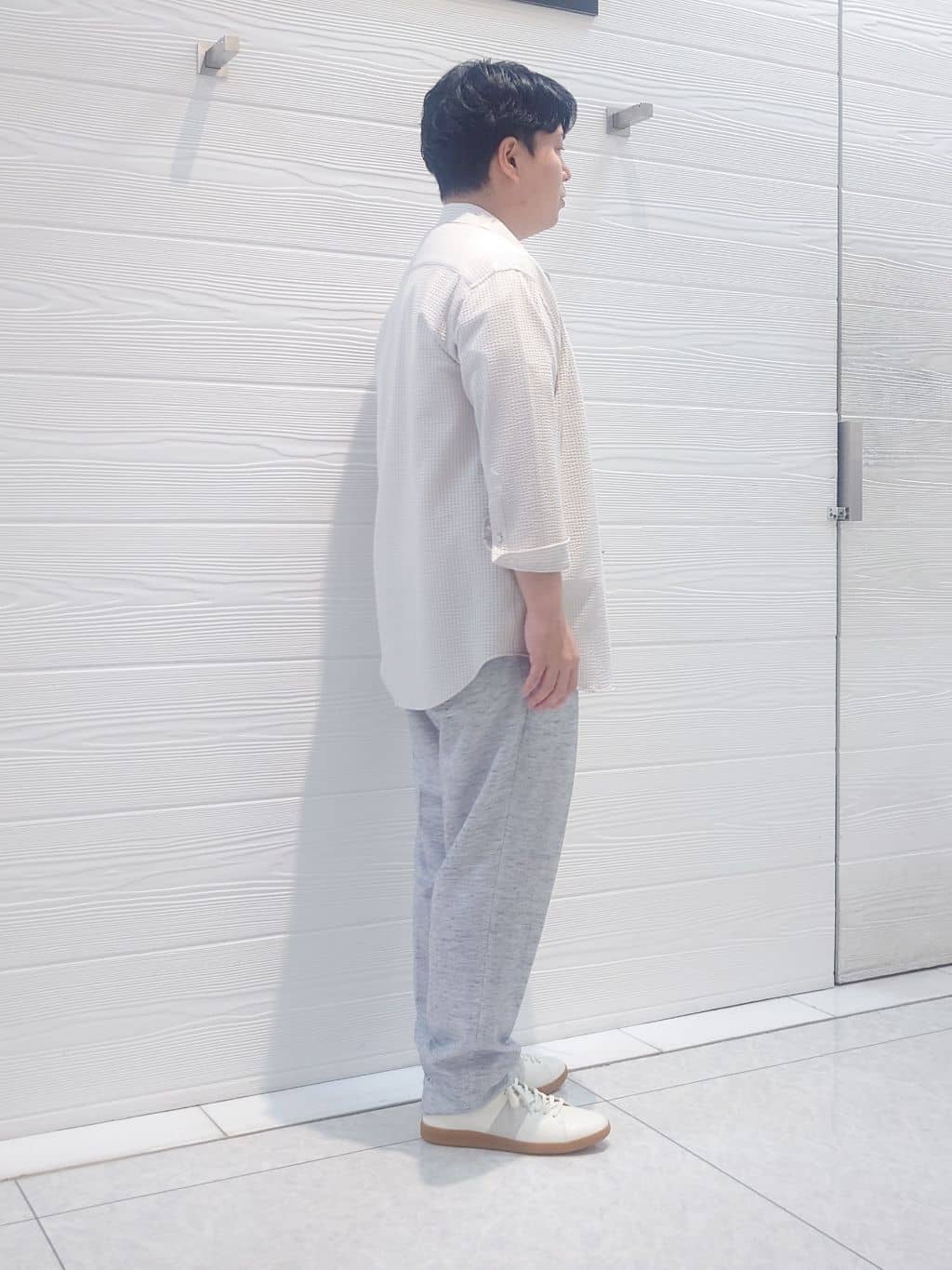 かずさんの「TAKEO KIKUCHI｜【抗菌防臭／5サイズ展開】ハイゲージポンチ Tシャツ」を使ったコーディネート