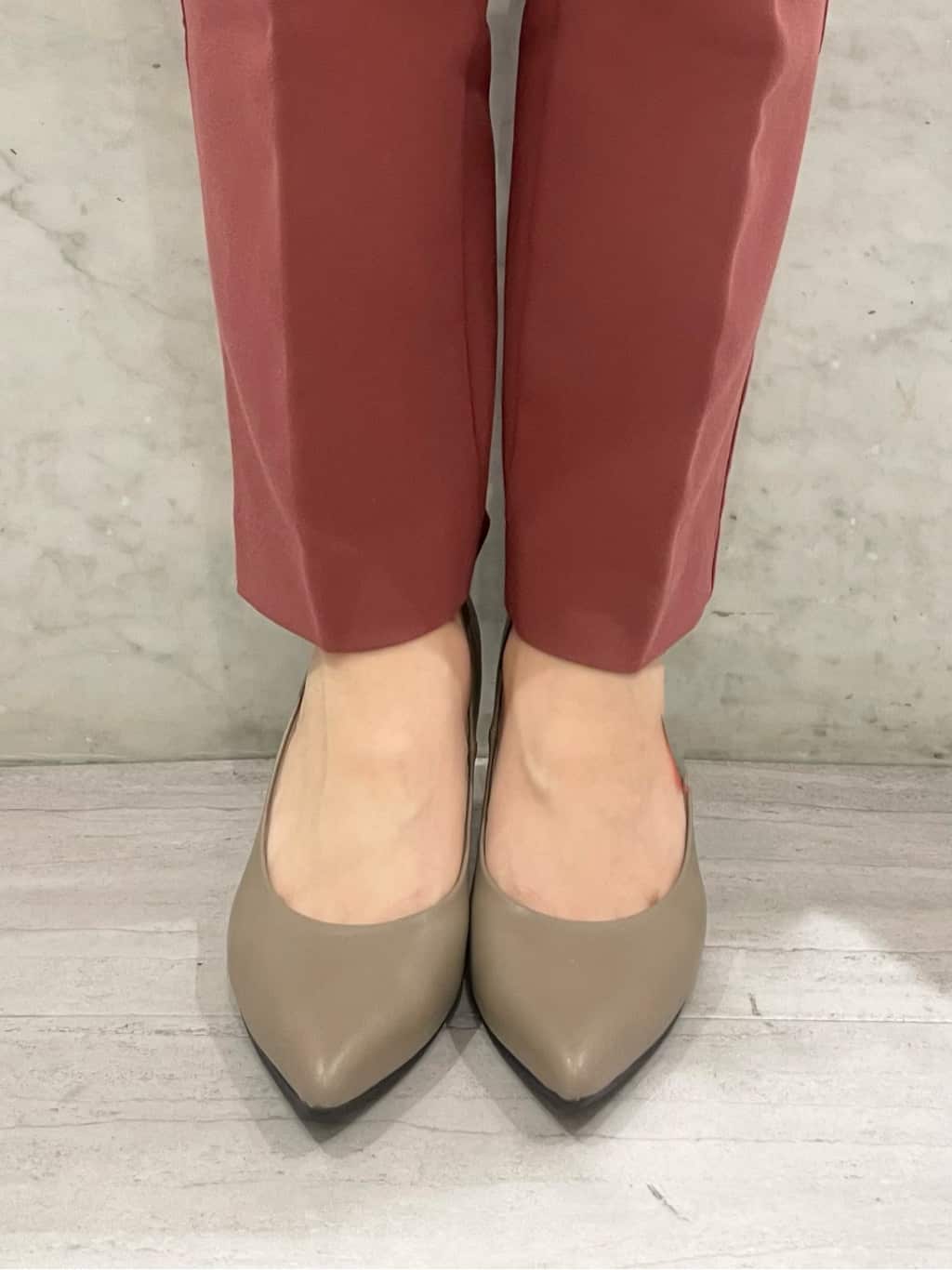manamiさんの「ESPERANZA｜12時間パンプスEveryDayPlane「約7.5cmヒール」」を使ったコーディネート