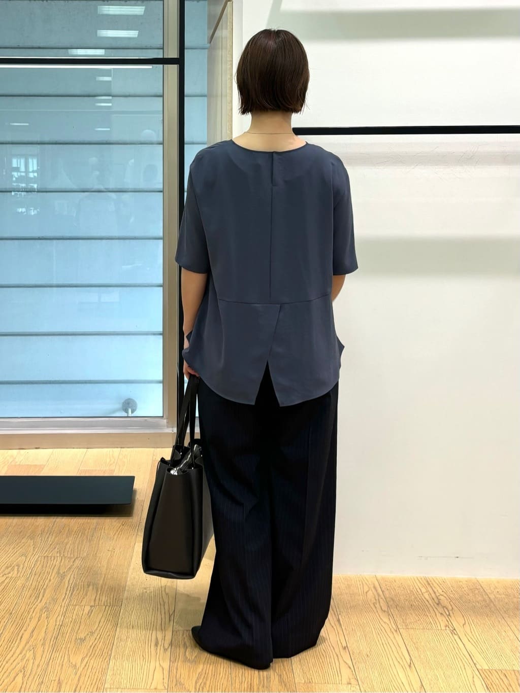asamiさんの「INDIVI｜【セレモニーにおすすめ！】パール調トップネックレス」を使ったコーディネート