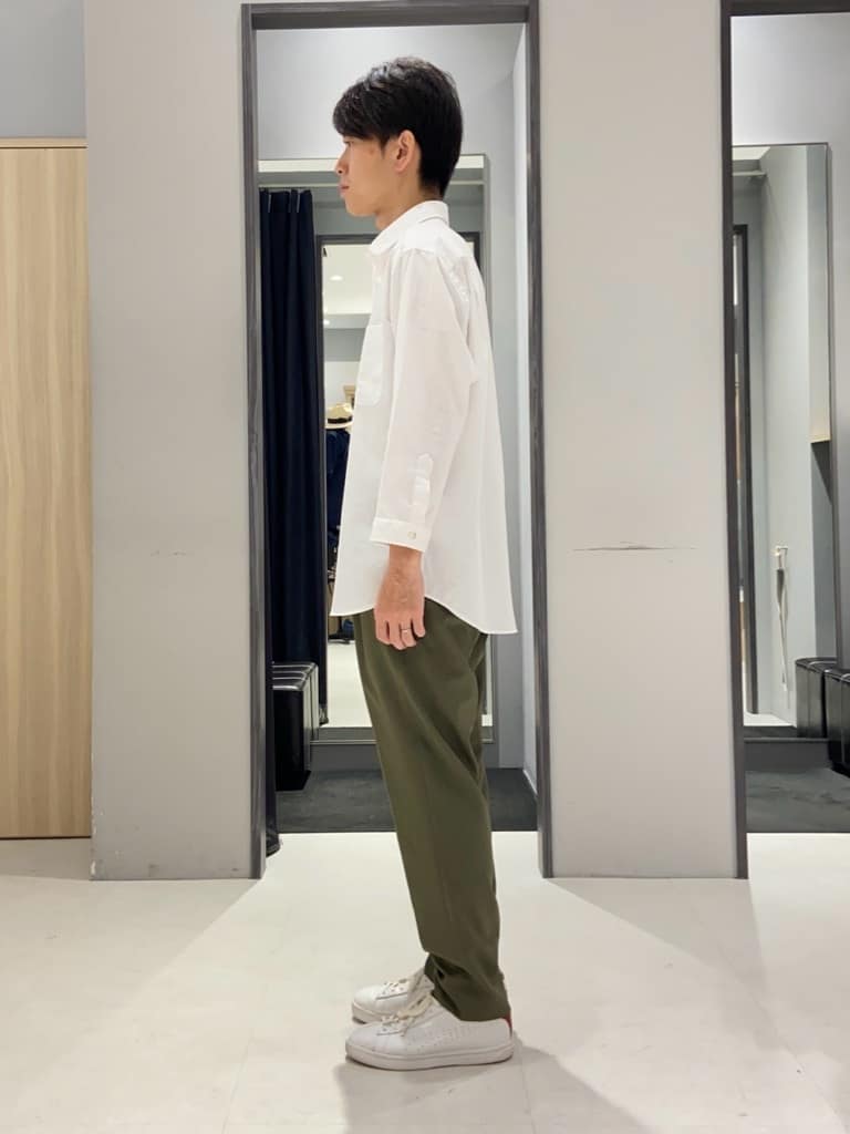 わいずみさんの「TAKEO KIKUCHI｜【撥水】ライトウェイト ボディバッグ」を使ったコーディネート