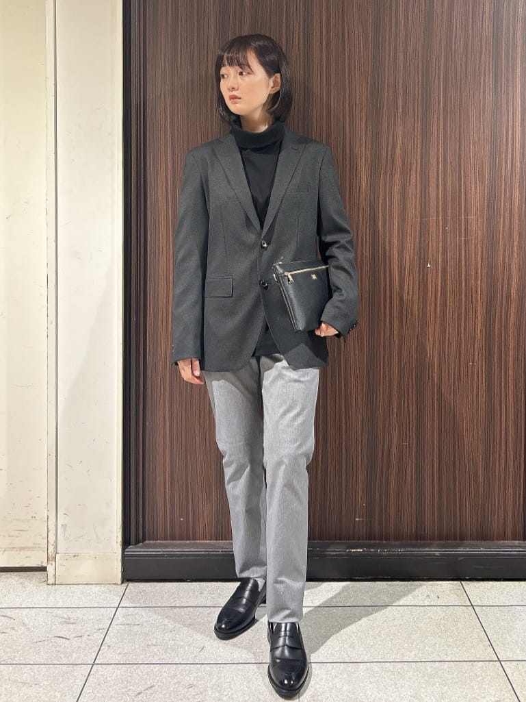 さやさんの「TAKEO KIKUCHI｜【全7サイズ&times;8色展開！】トップマルチヘリンボン パンツ」を使ったコーディネート
