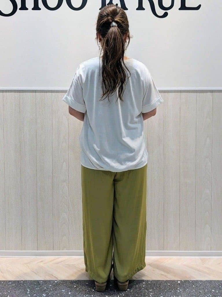 うっちーさんの「SHOO･LA･RUE｜」を使ったコーディネート