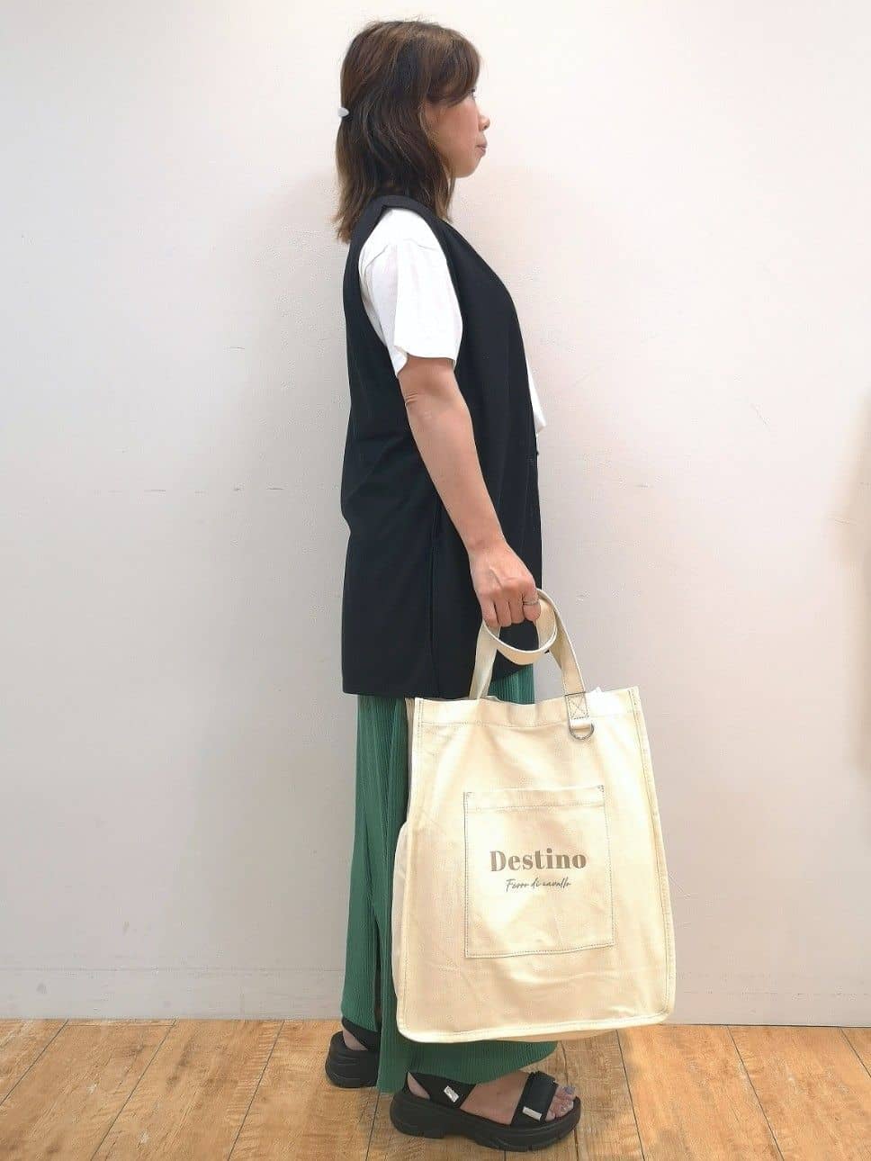 未都さんの「SHOO･LA･RUE｜」を使ったコーディネート