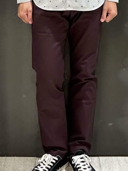 coheyさんの「TAKEO KIKUCHI｜【全7サイズ&times;8色展開！】トップマルチヘリンボン パンツ」を使ったコーディネート