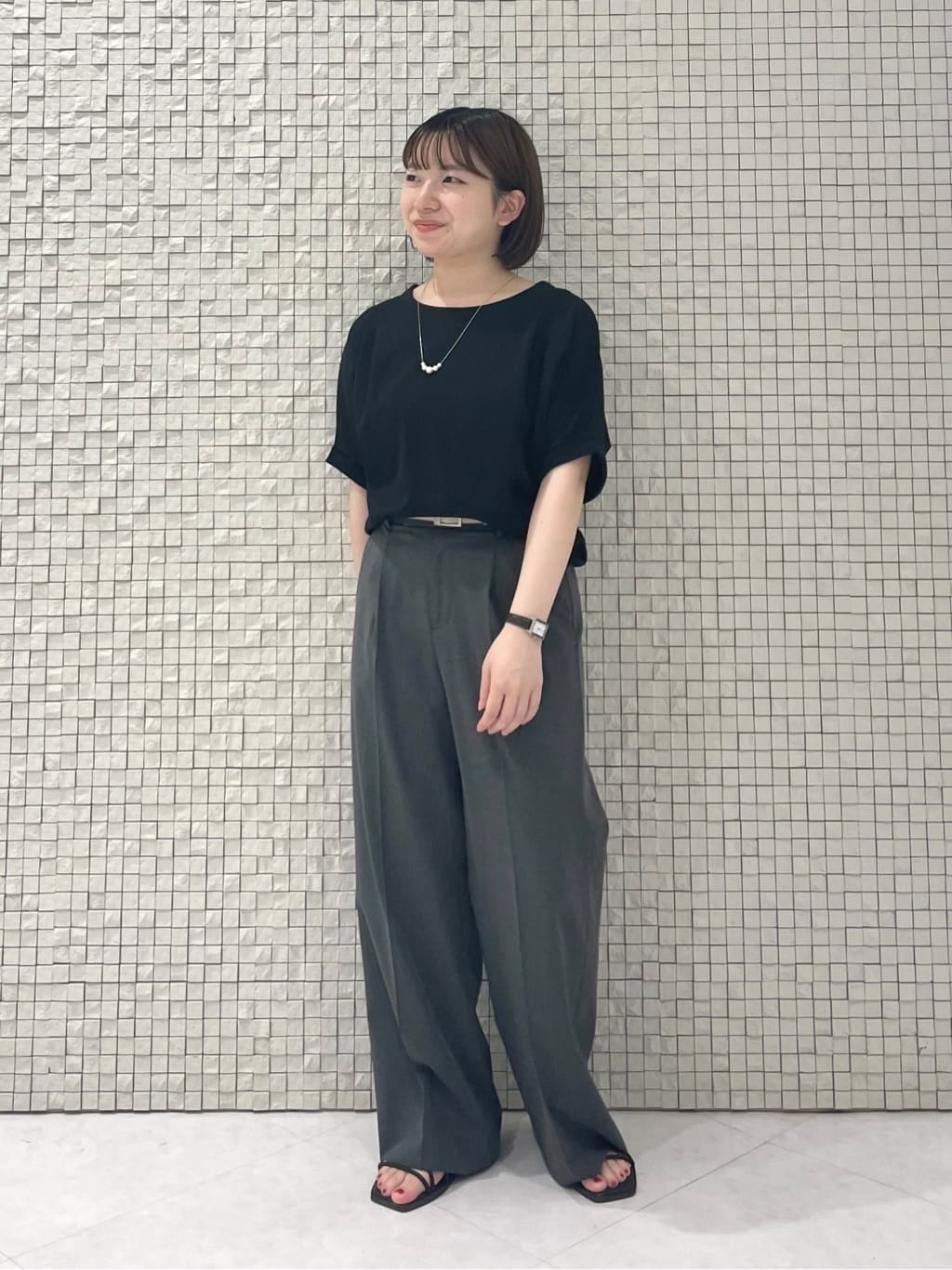 sakuさんの「INDIVI｜【セレモニーにおすすめ！】パール調トップネックレス」を使ったコーディネート
