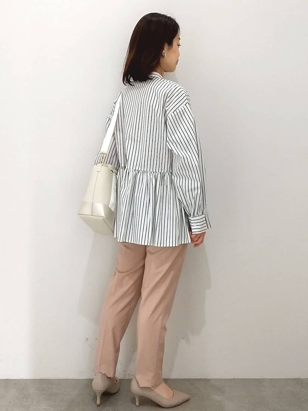 Matsuさんの「OPAQUE.CLIP｜【抗菌防臭加工/7cmヒール】ベーシックパンプス/通勤対応」を使ったコーディネート