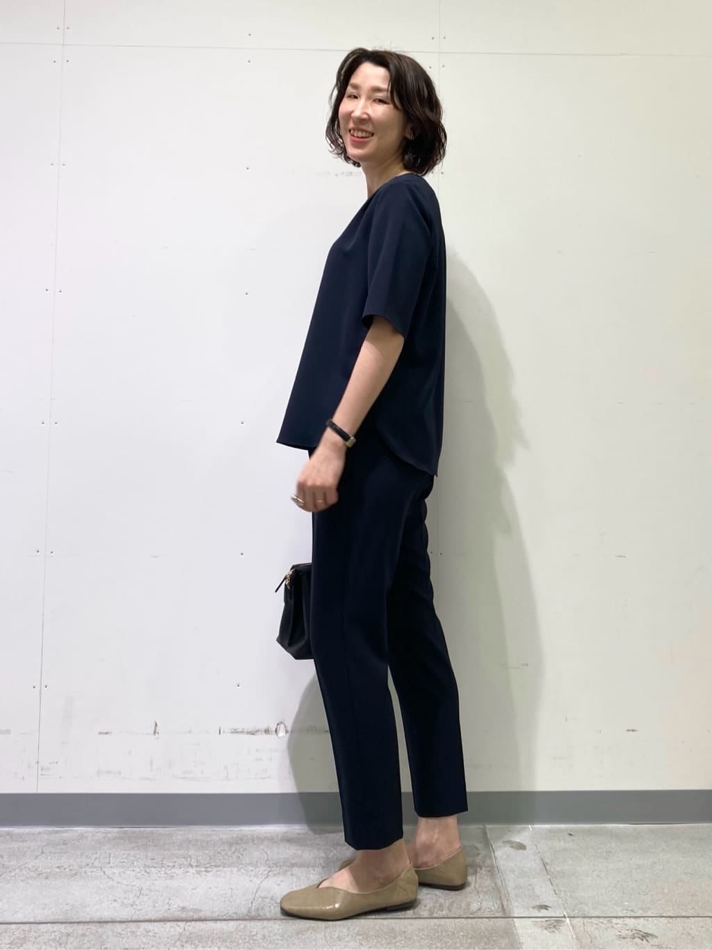 yuriさんの「INDIVI｜【洗える／UVケア／SETUP可能】ウール調キーネックブラウス」を使ったコーディネート